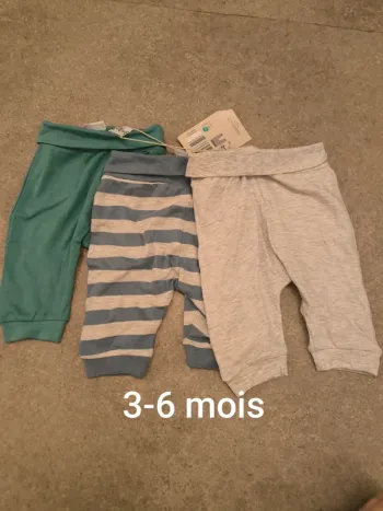 Lot pantalons 3-6 mois