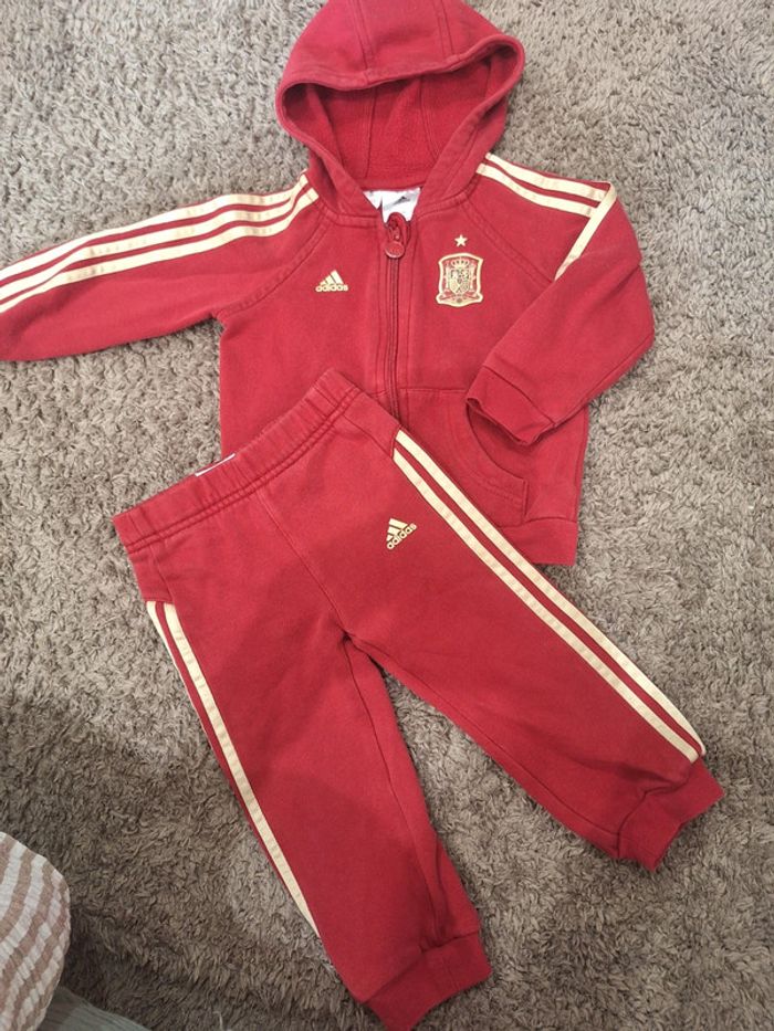 Survêtement/ensemble/jogging