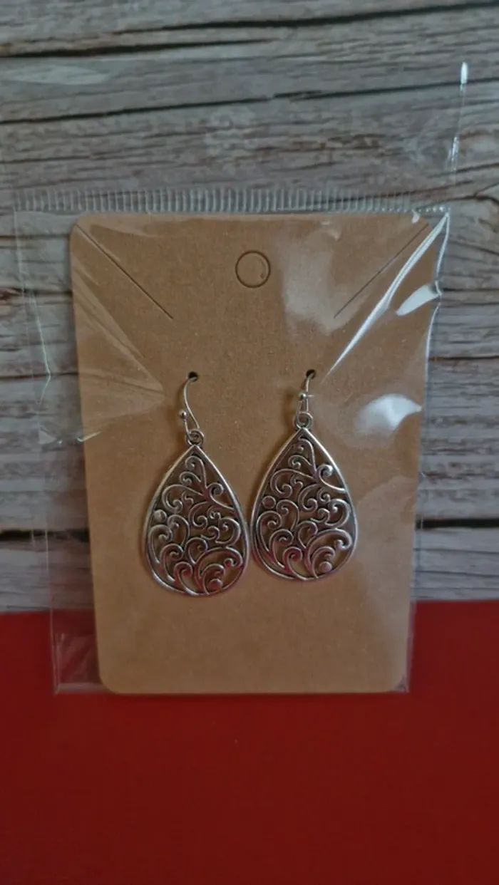 Boucles d'oreille - photo numéro 2