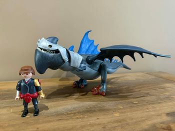 Playmobil dragon de combat du film « dragon » 