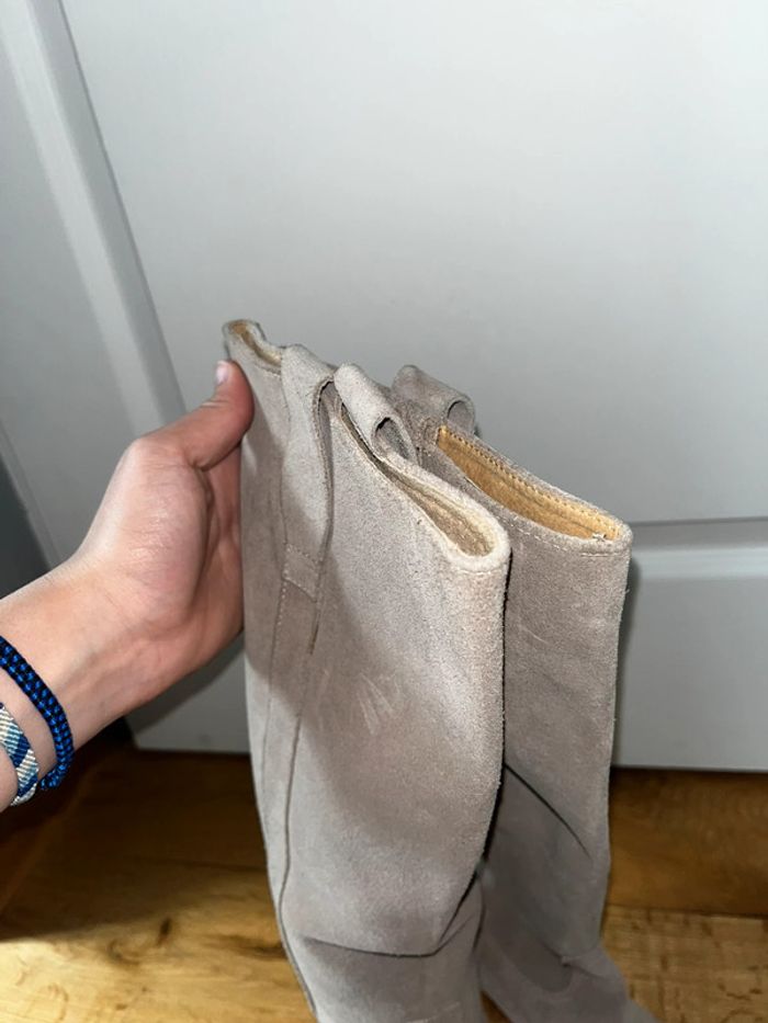 Bottes hautes beiges à talons, taille 36 - photo numéro 4