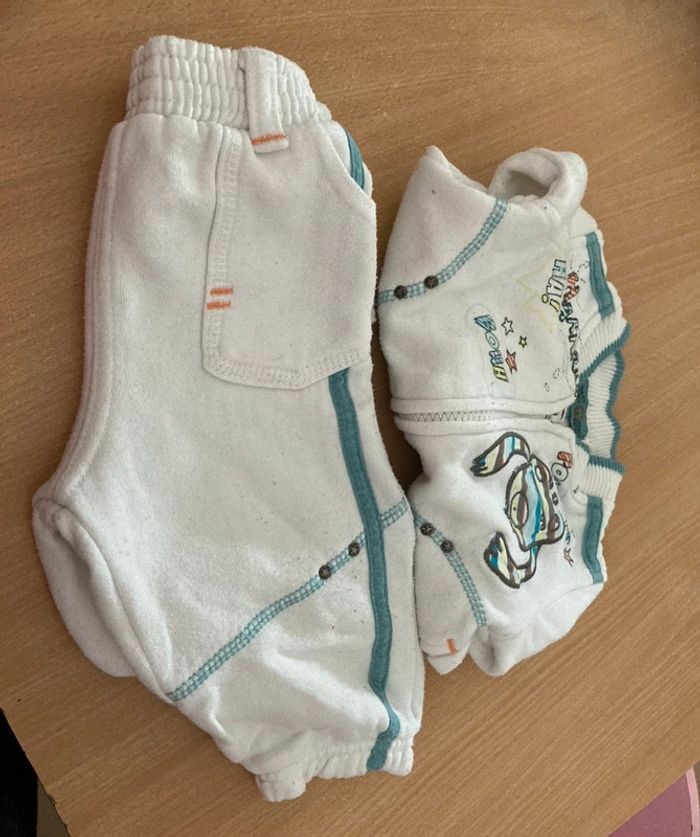 Ensemble joggings taille 6 mois - photo numéro 3