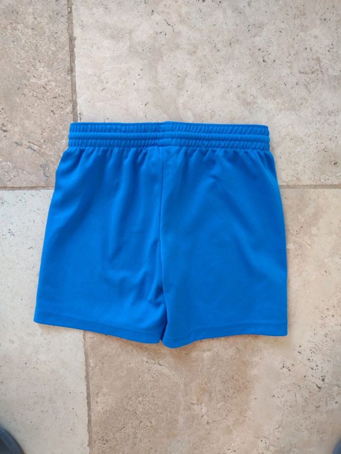 Short de foot en 6 ans - photo numéro 3