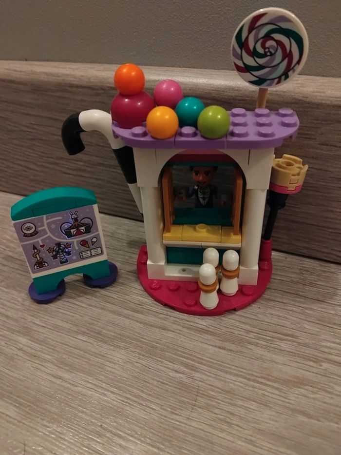 Lego friends la fête foraine - photo numéro 2