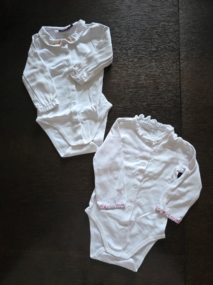 Lot de 2 bodies en 9 mois 71cm