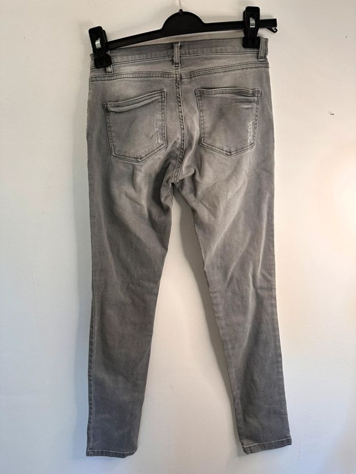 Jean Belair T38 gris troué - photo numéro 5