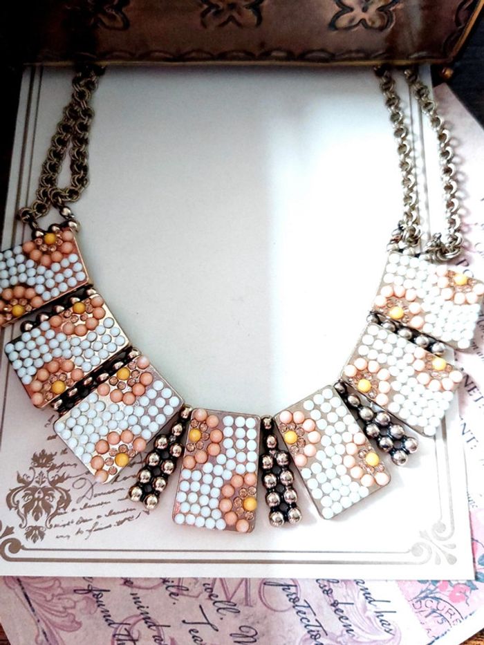 Magnifique collier plastron de perles vintage - photo numéro 3