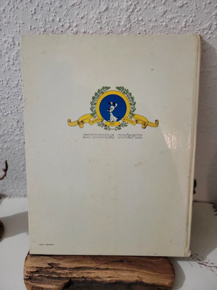 Bd livre "Les 12 travaux d'Asterix" Dargaud - photo numéro 14