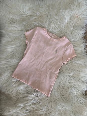 Fille 👧🏻 Tshirt côtelé rose - kiabi 18 mois