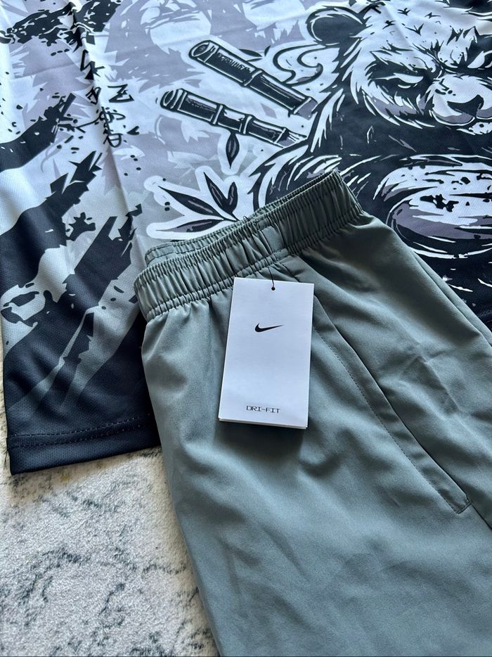 Ensemble maillot Japon / Nike Running Dri-FIT🏃💨 - photo numéro 2