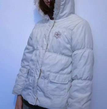Doudoune blanche à capuche 8 ans