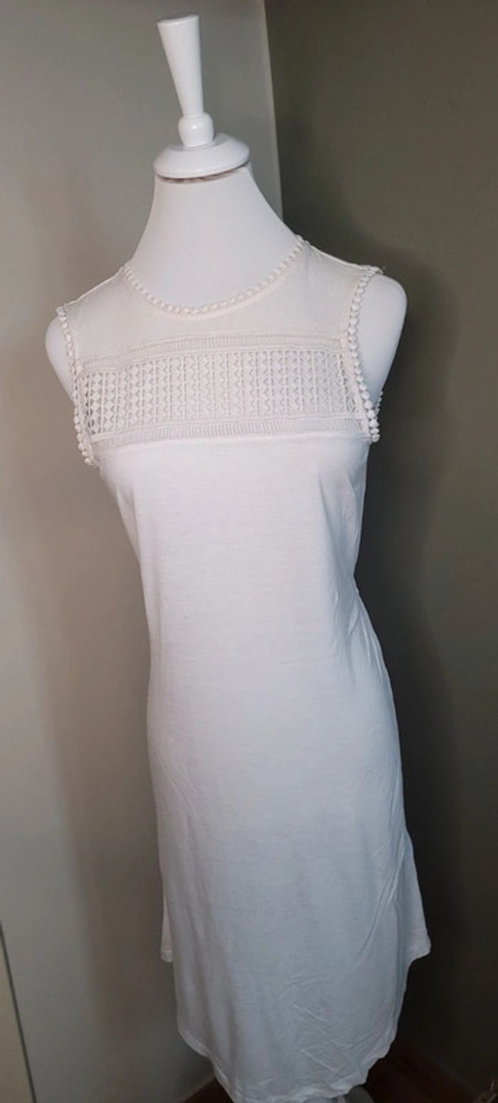 Jolie robe banche légère Taille XS H&M - photo numéro 2