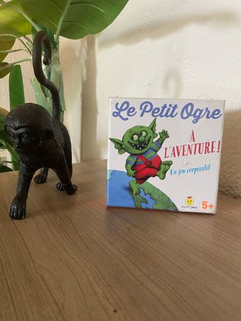 Jeux neuf sous blister idéale cadeau