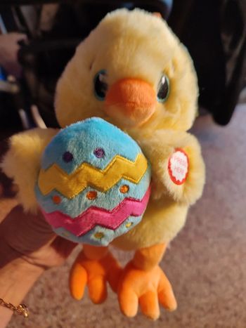 Peluche musicale poussin