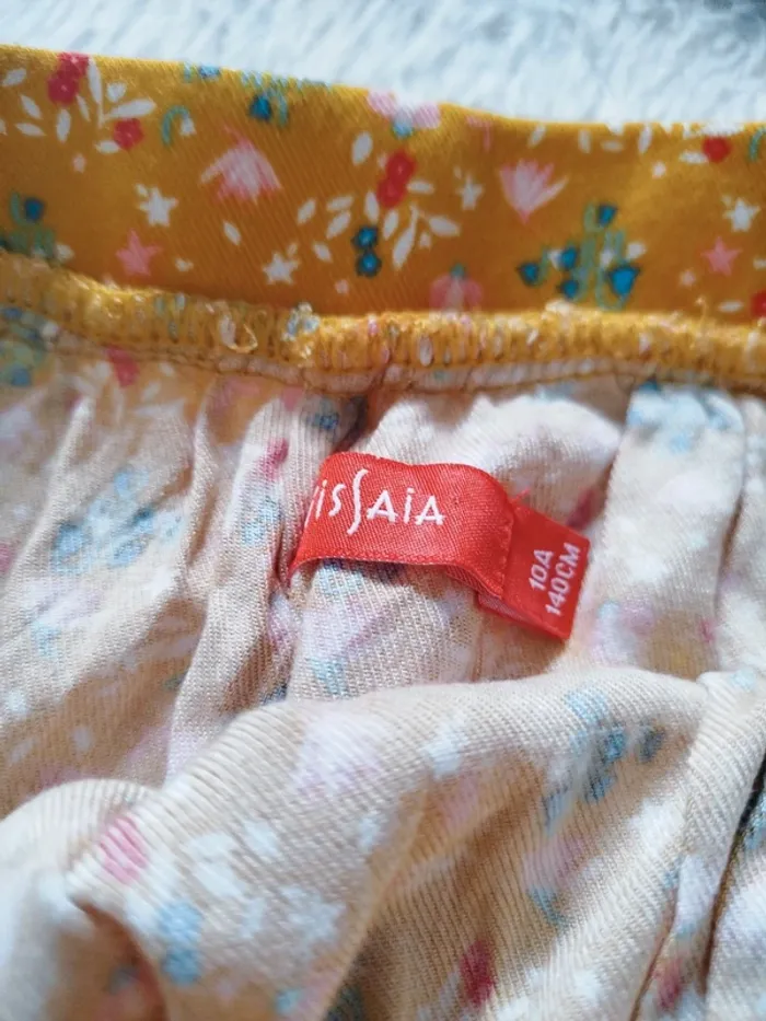 Jupe 10 ans. - photo numéro 2