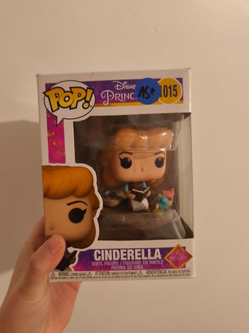 Figurine Funko pop Disney princesse cendrillon 1015
