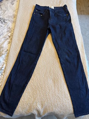 Jean sezane taille 27