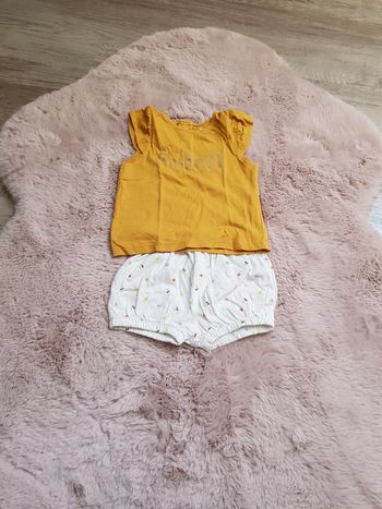 Short et tee shirt fille 3 mois