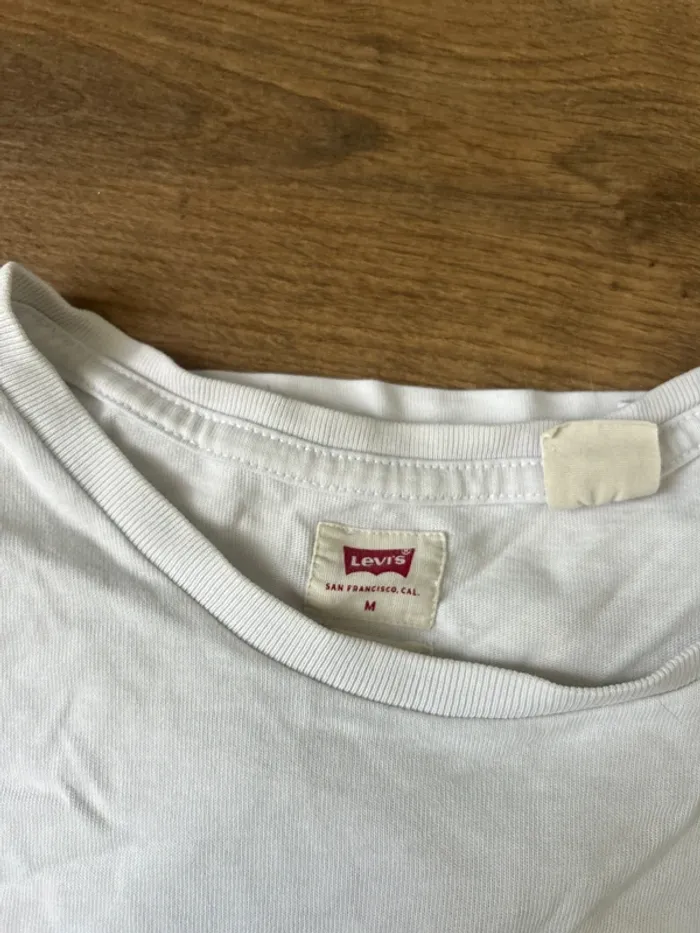 TEE shirt Lévis - photo numéro 2