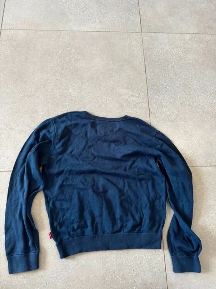 Pull Levi's bleu, 12 ans ,très bon état - photo numéro 4