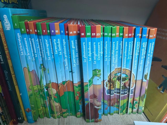 36 livres de la collection.