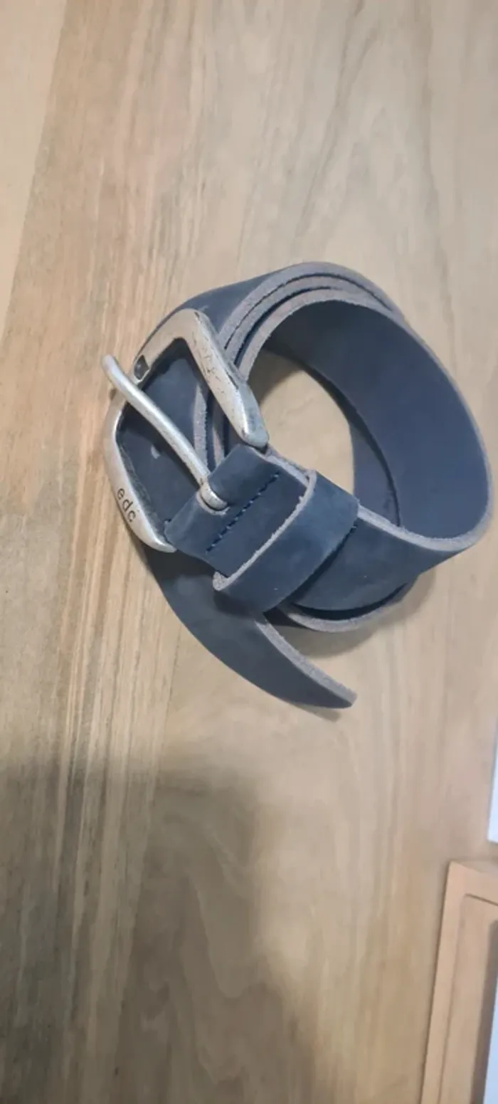 Ceinture bleue EDC