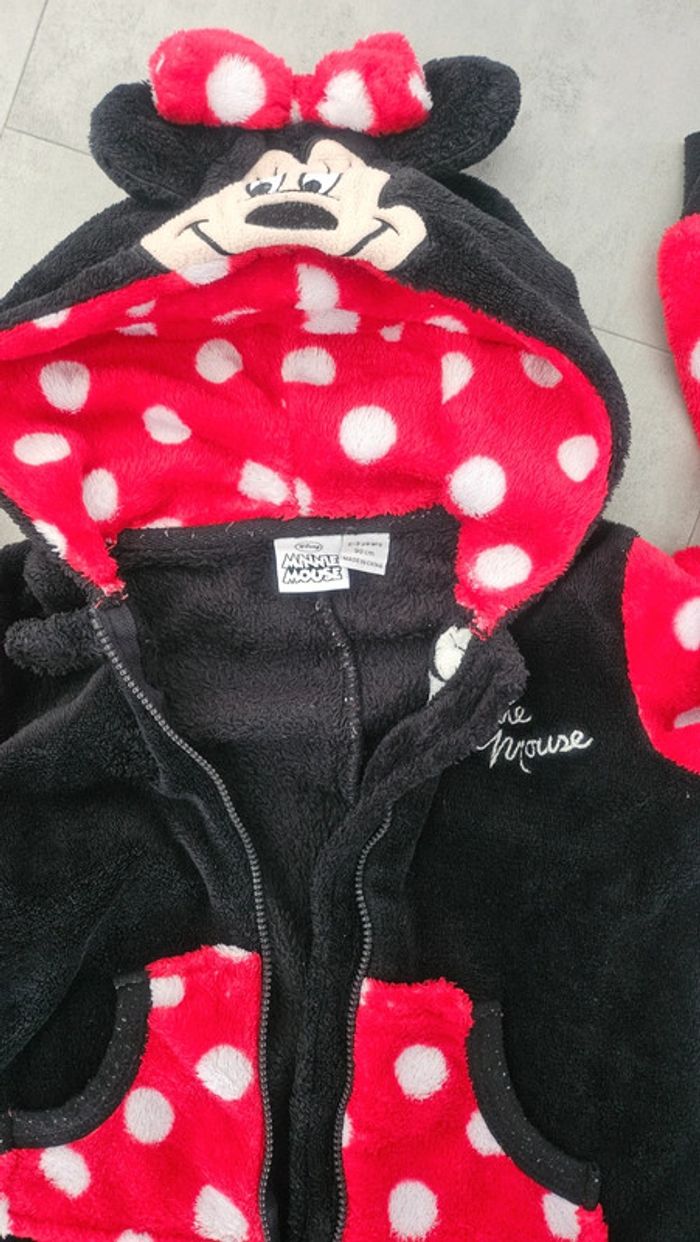 Sur Pyjama minnie ou combinaison - photo numéro 2