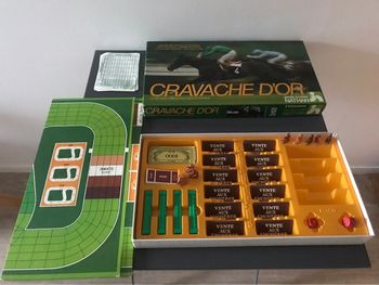 Jeu de société cravache d’or Nathan