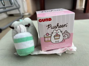 Pusheen vert collection 23