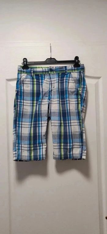 Bermuda à carreaux vert et bleu C&A 14 ans