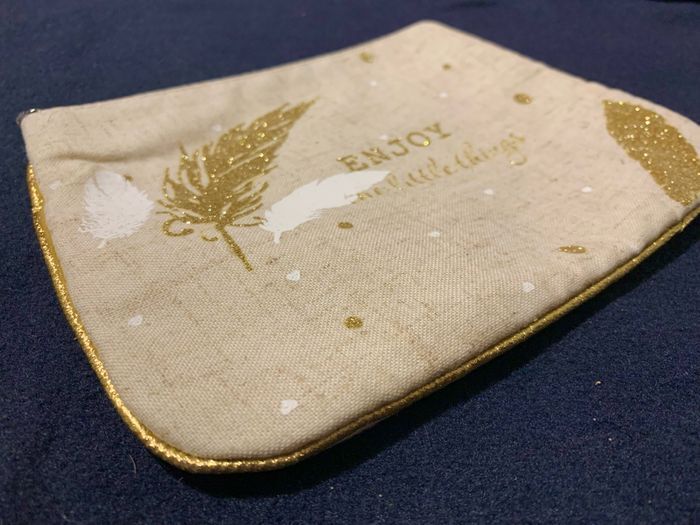 Pochette, trousse imprimée dorée pailletée - photo numéro 4