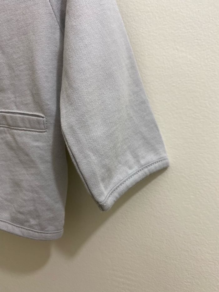 Veste à capuche gris clair gilet avec boutons bébé mixte garçon fille taille 6 mois Obaïbi - photo numéro 7