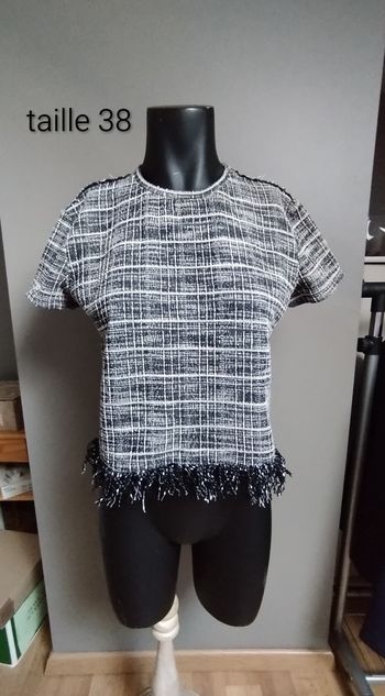 Haut taille 38