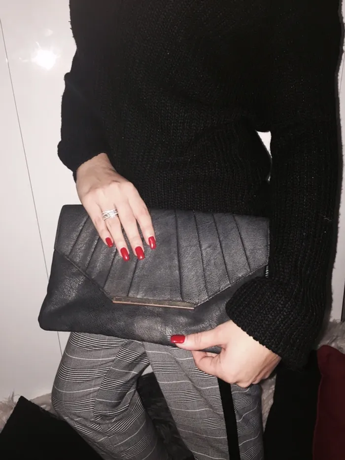 Pochette de soirée noire - photo numéro 2