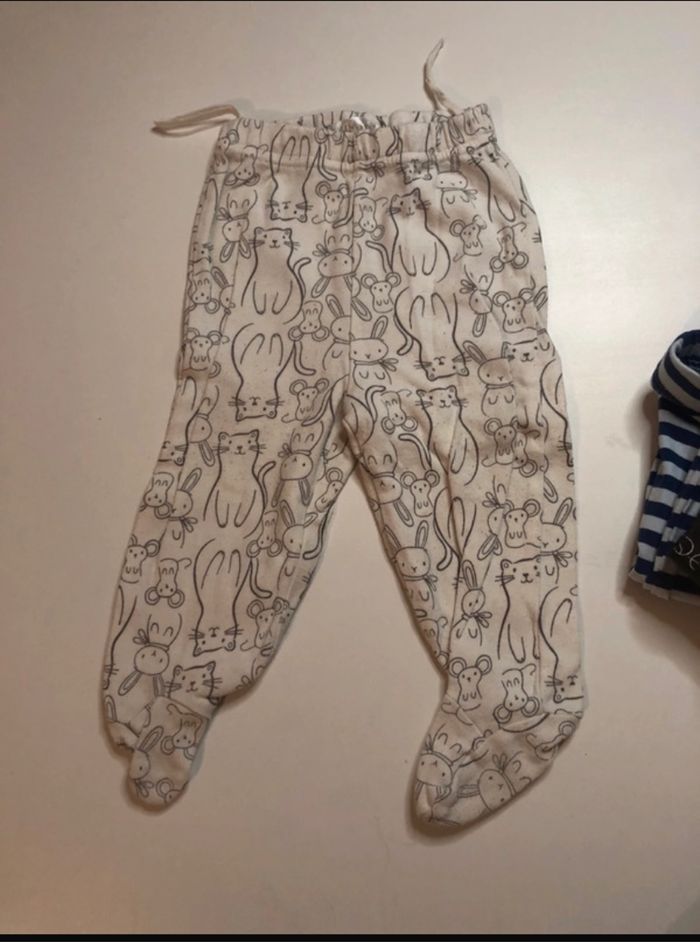 Lot de 6 pantalons avec chaussettes - photo numéro 2