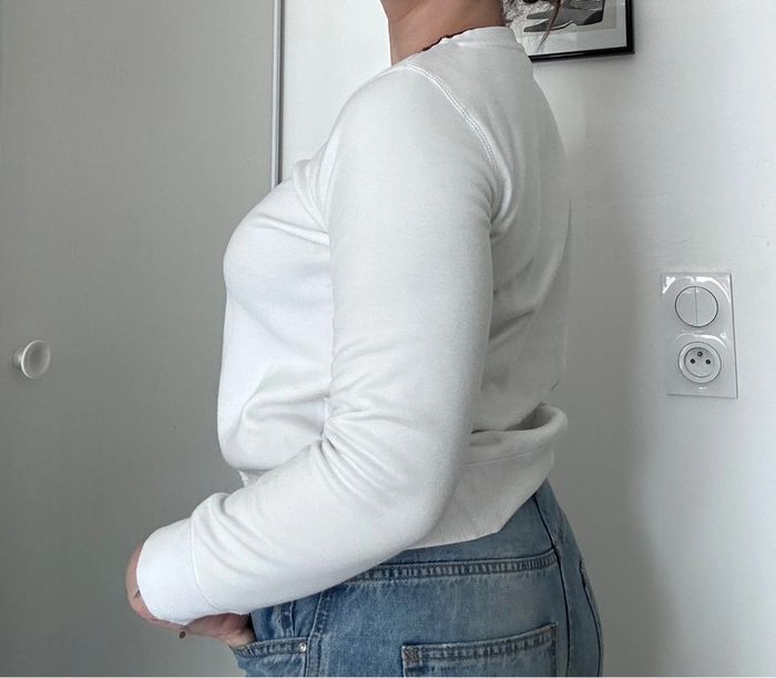Pull blanc à cœur rouge – Monoprix – Taille M Douillet | Tendance | Très bon état - photo numéro 3