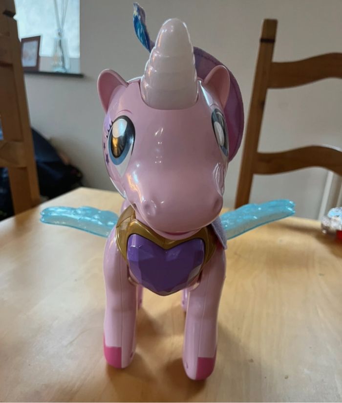 Azalée la licorne - photo numéro 3