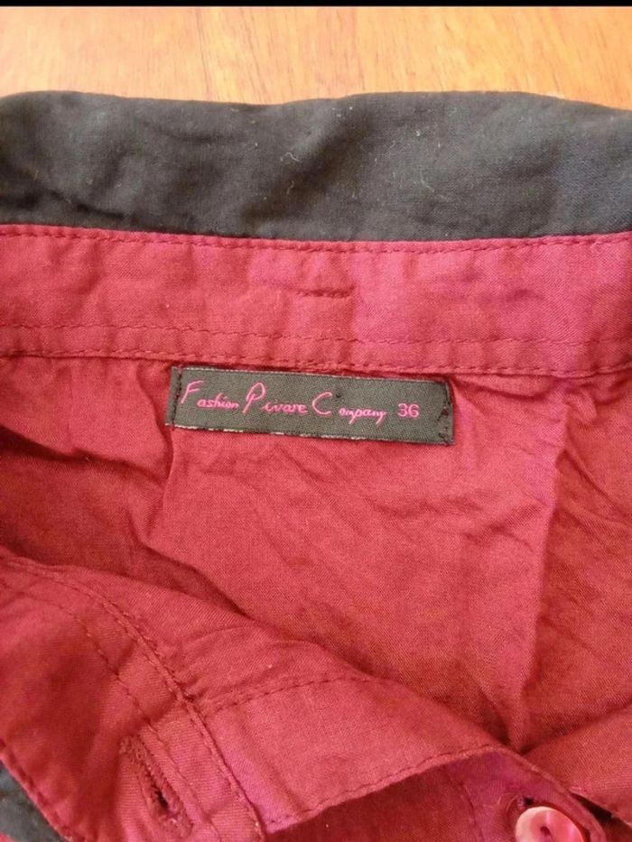 Chemise sans manches / débardeur à boutons - photo numéro 4