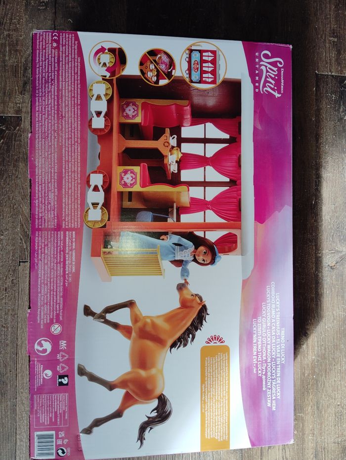 Grand coffret train Lucky avec accessoires Spirit - photo numéro 2