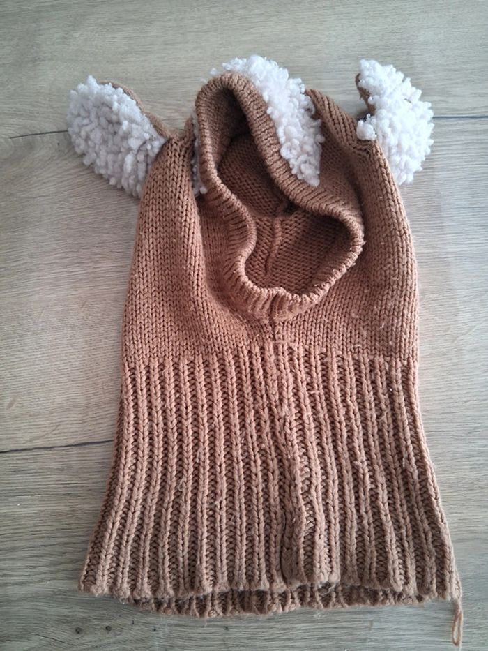 Cagoule en laine petit ours taille 2/3 ans