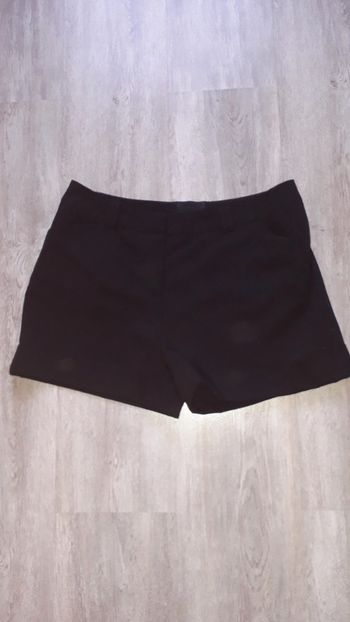 short noir camaïeu taille 42