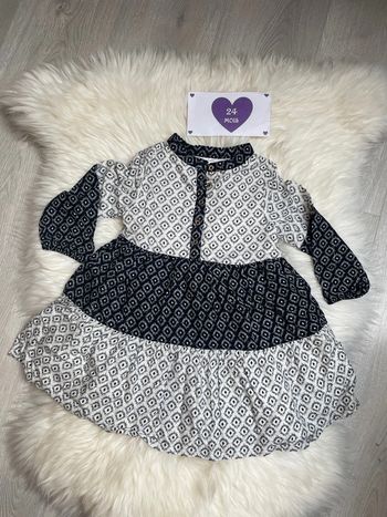 24 mois- Robe noire et blanche