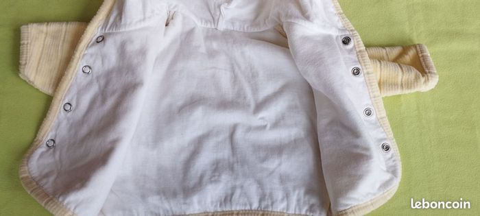 Manteau à capuche bébé naissance à 1 mois - photo numéro 4