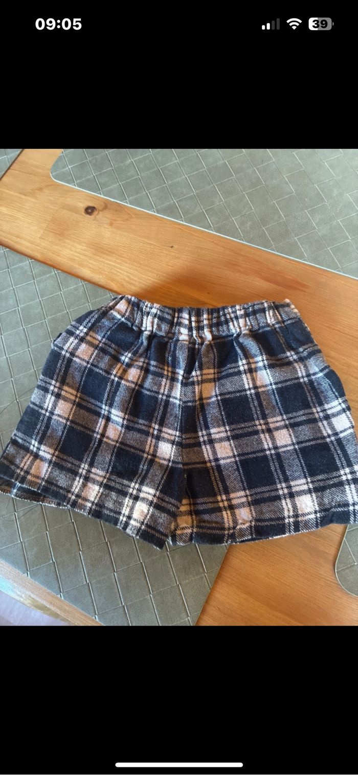 Jupe short - photo numéro 2