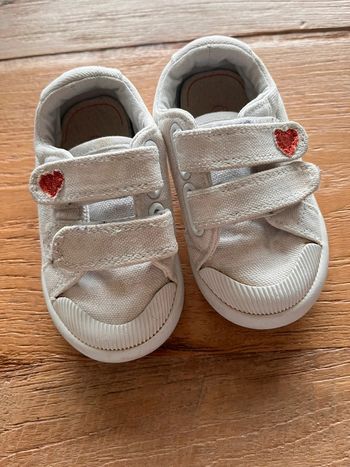 Chaussure Vertbaudet taille 21