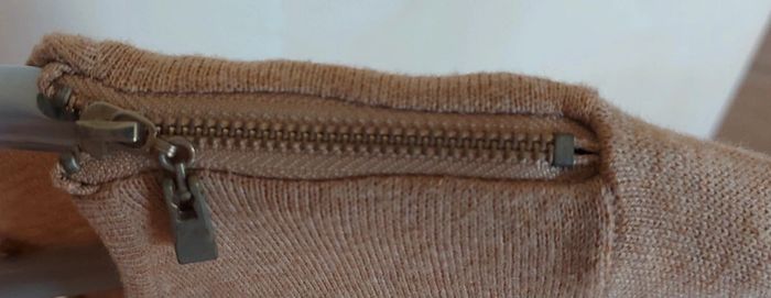 Pull dos ajouré taille S. - photo numéro 3