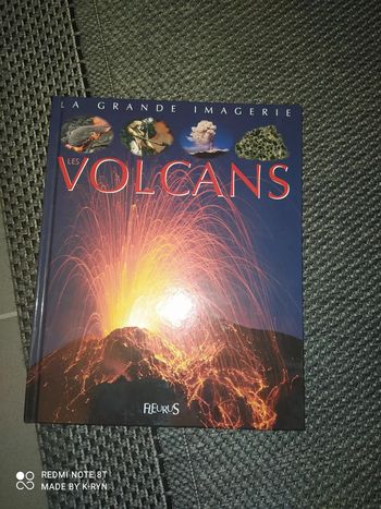Livre Imagerie des Volcans