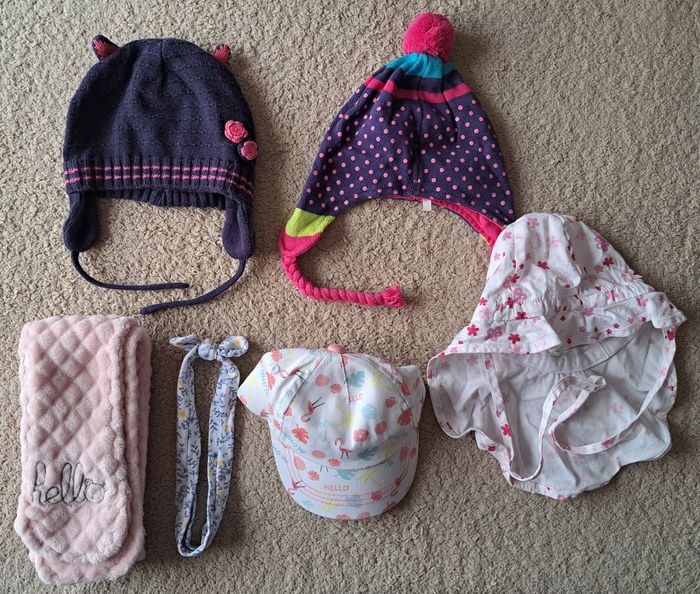 Très gros lot de vêtements fille taille 6 mois - photo numéro 10