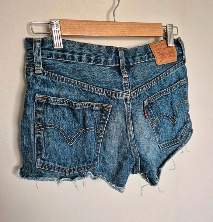 Short Levi's W25