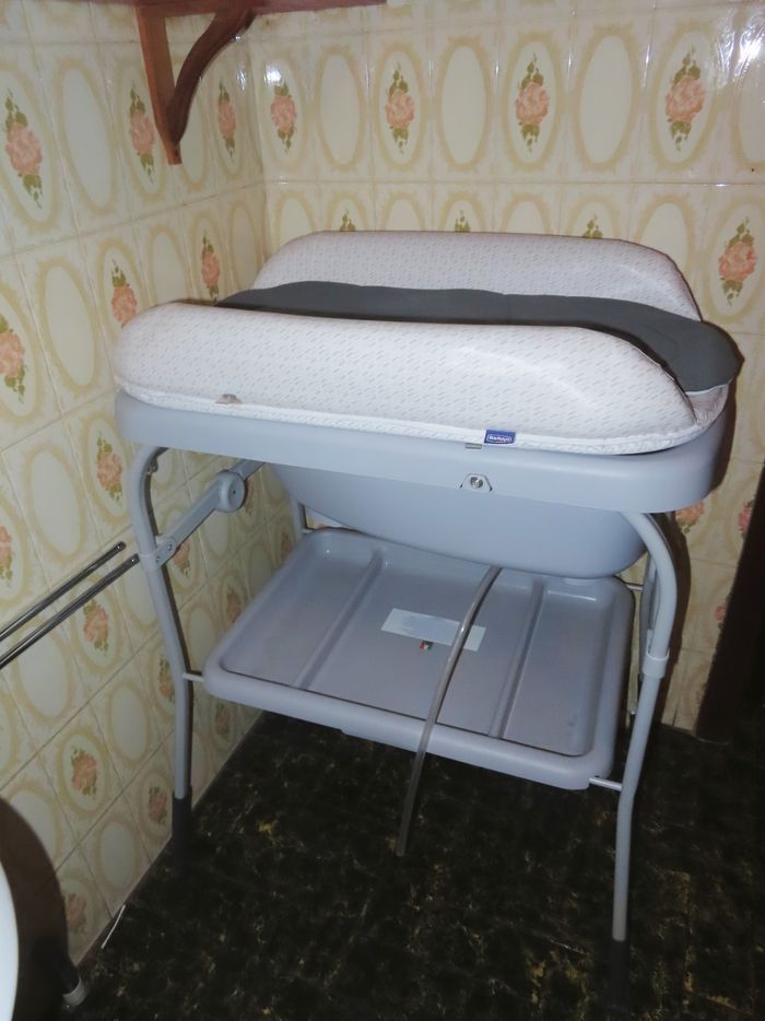 Table à langer baignoire chicco - photo numéro 2